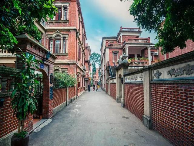 国内4大网红城市,选一个假期去旅行打卡吧 【GG扑克】国内4大网红城市,选一个假期去旅行打卡吧