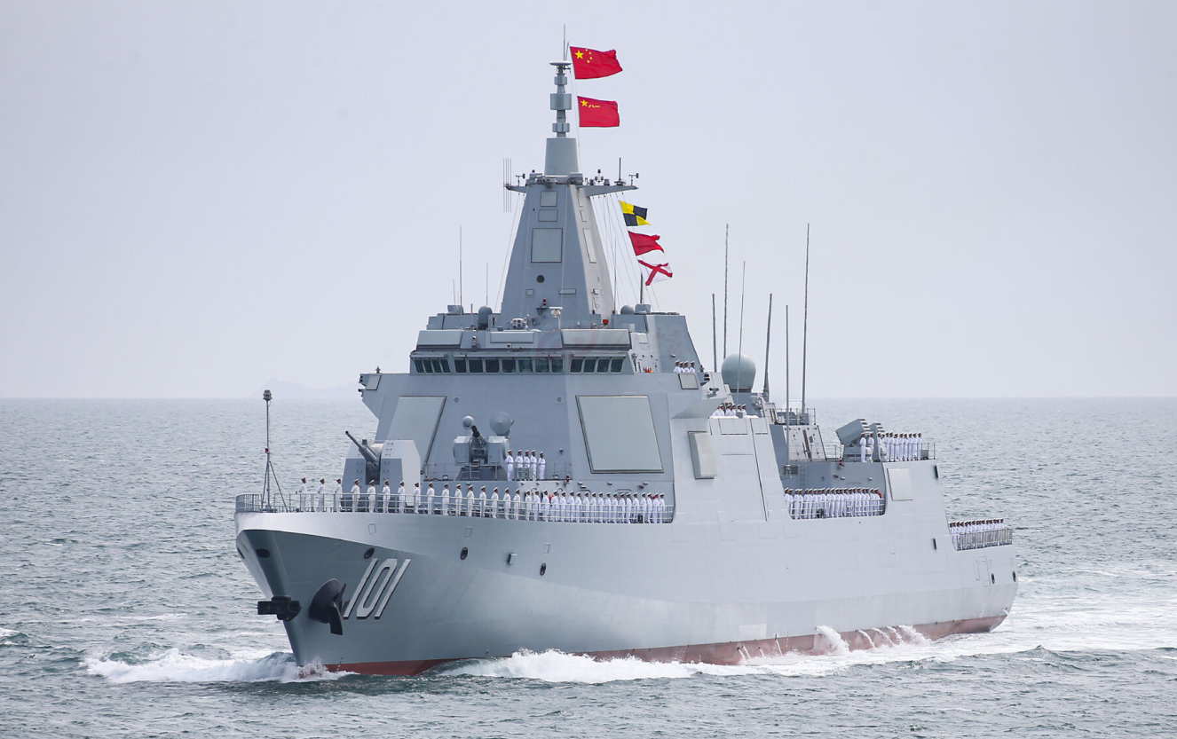 海军舰艇下水服役创纪录,部分舰型太保守,未来护卫舰将超7000吨