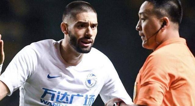 惊天反转？曝大连一方必走之人新赛季或仍留队