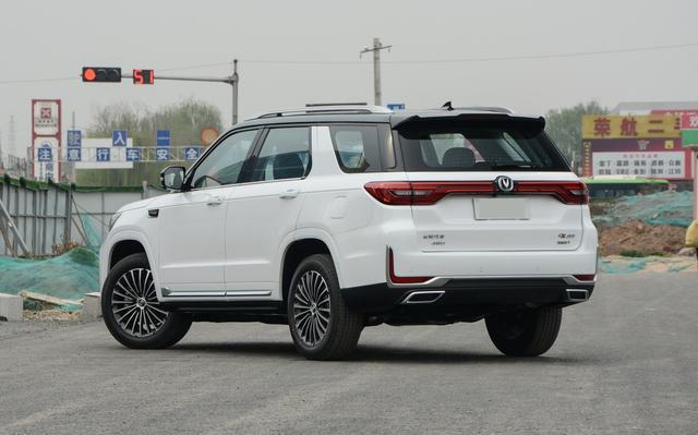 三款16万能买的国产SUV2.0T起步，七座布局，实力都不输汉兰达