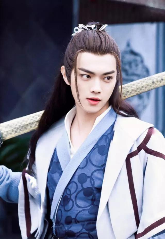 这18位男神剑眉星目，才是“陌上人如玉，公子世无双”的模样啊|吴岱融|剑眉|上人_新浪新闻
