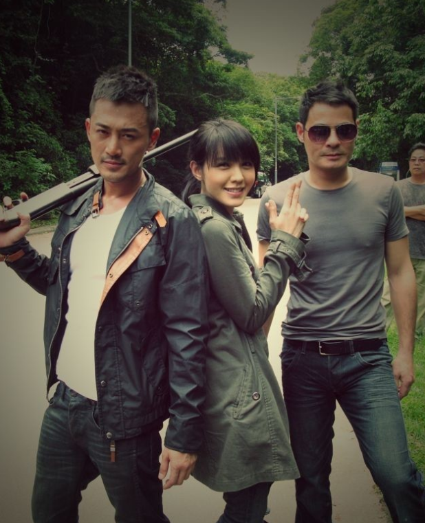 前tvb小花疑挪用外婆4千万遗产 全身穿名牌与家人过幸福生活