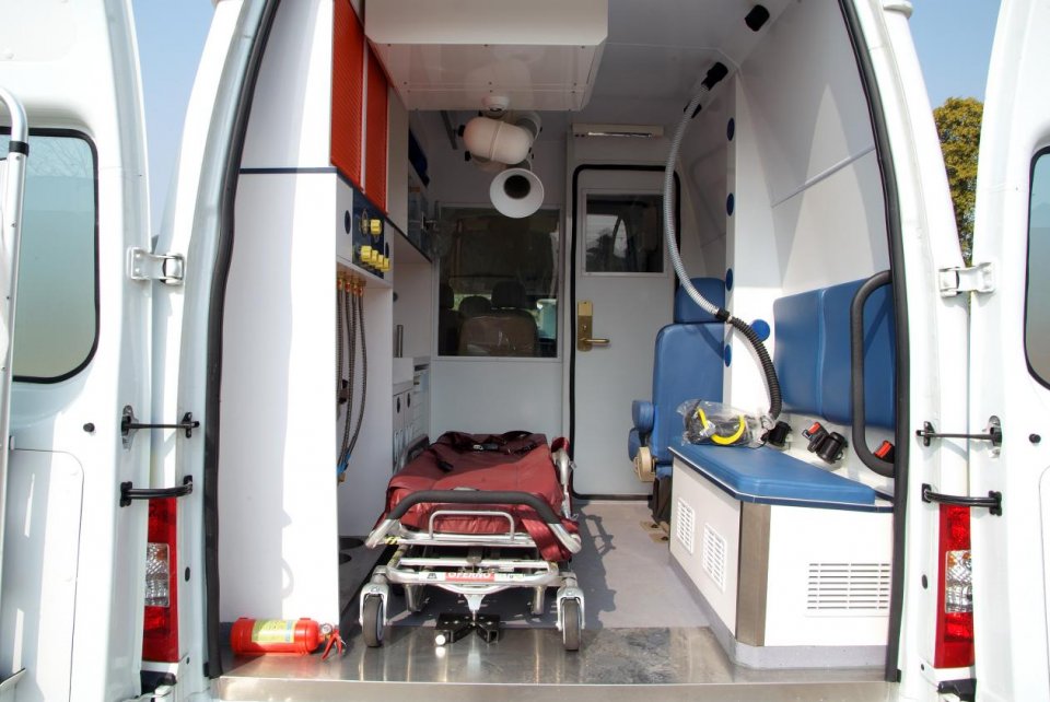 什么是负压救护车？工作原理是什么？