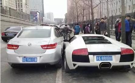 注意！这9种车千万别跟，不是要钱就是要命！