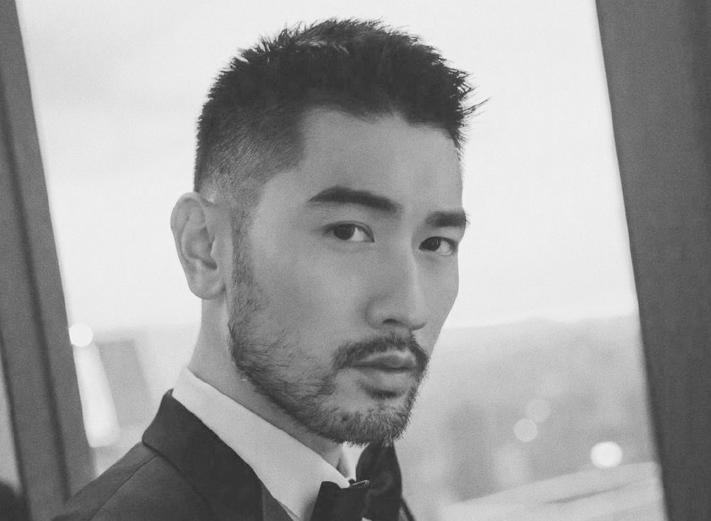 某杂志高调开售高以翔纪念刊,徐峥低调怀念高以翔,高下立现?