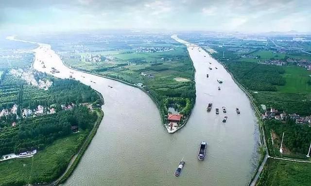 以前知道黄浦江的源头在浙江安吉,其实干流则形成于上海松江
