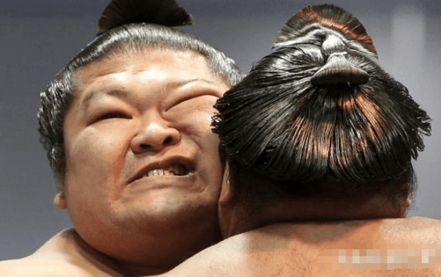 揭秘日本女子相扑是怎样从情色表演走向全民竞技的