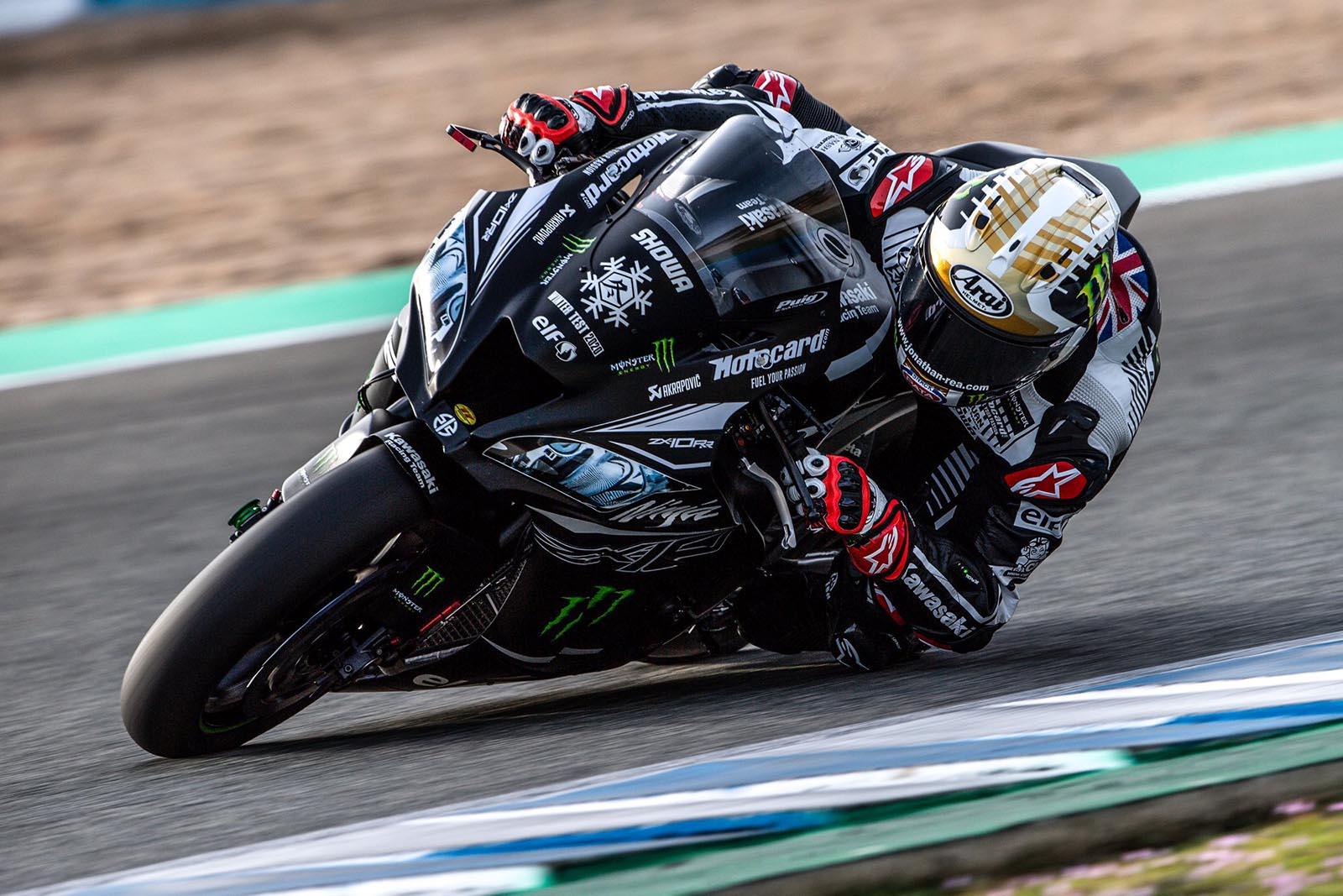 五冠专属特别款araijonathanrea黄金版头盔即将市售