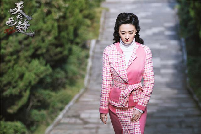 徐璐《天衣无缝》剧照,千金特工:贵婉,每套服装得体又好看