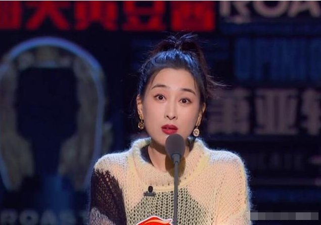 吐槽大会:马苏捂着脸就上来了,侧面回应李小璐与pgone事件