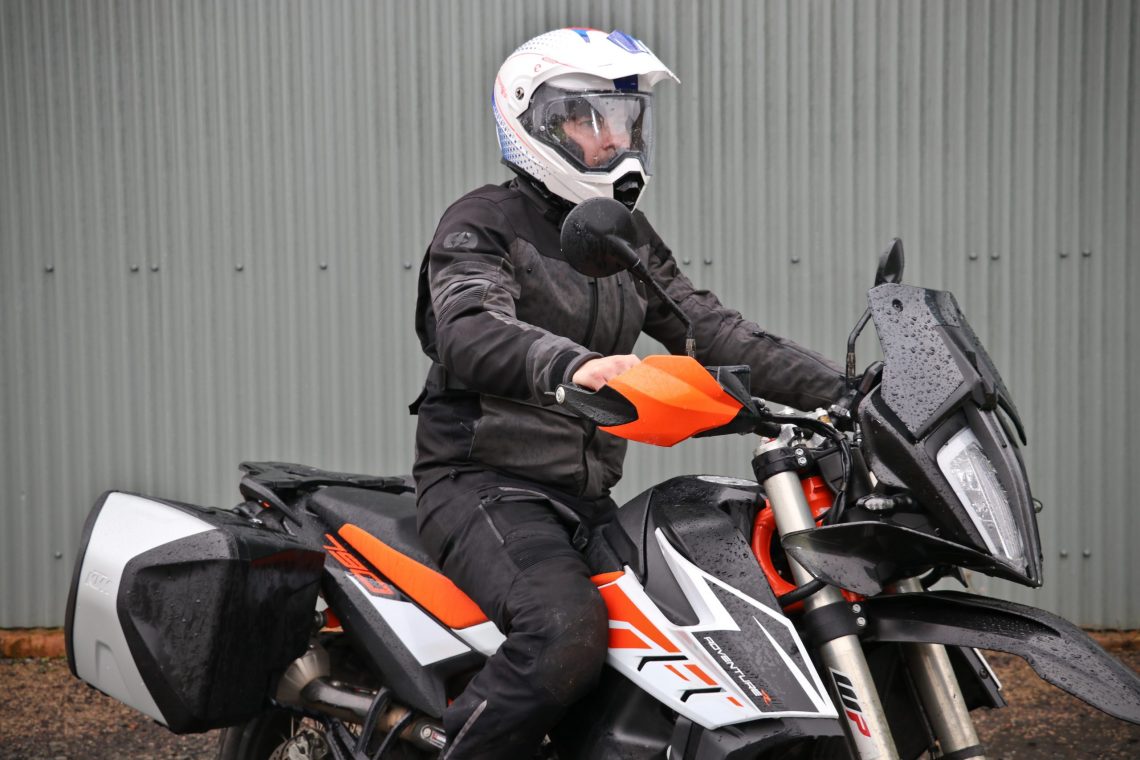 scorpion蝎子 adx-1 horizon拉力头盔 外媒测评