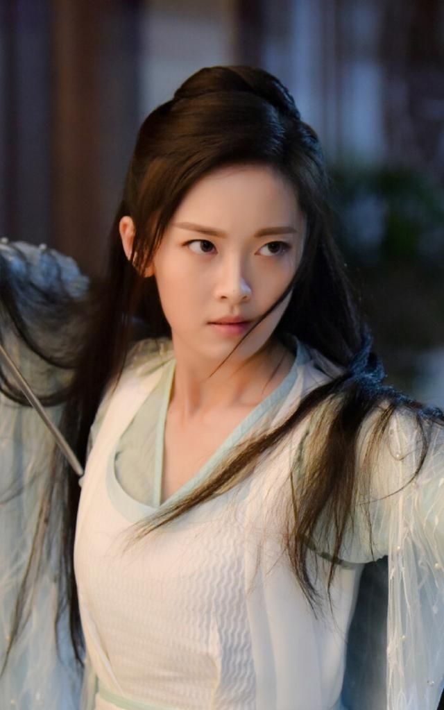 《绝代双骄》邀月跟着小鱼儿