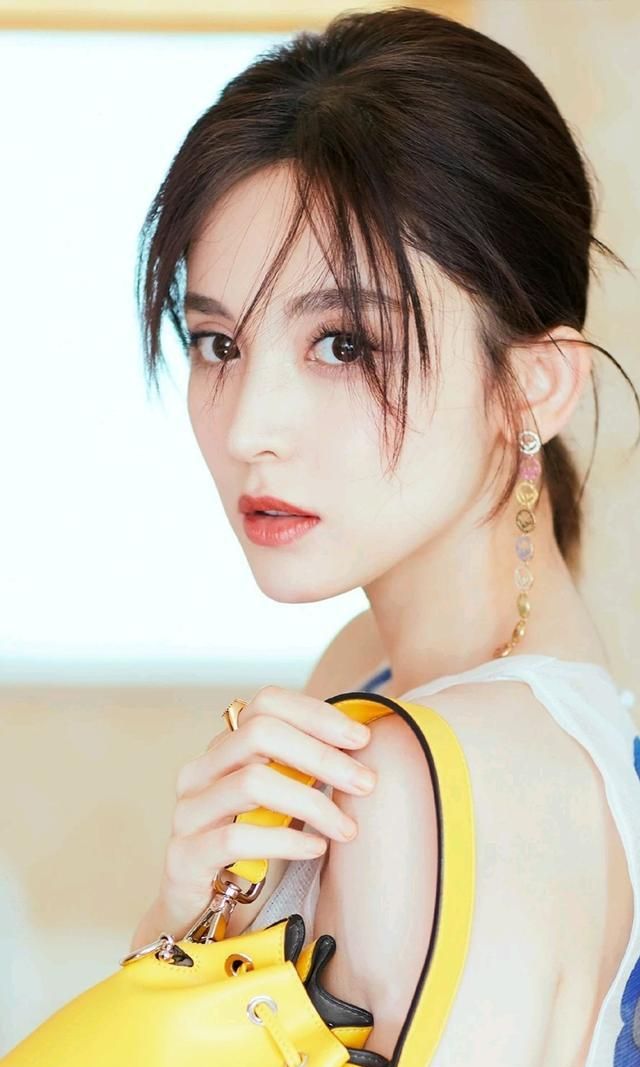 古力热扎高清壁纸出尘脱俗尽显女神气质