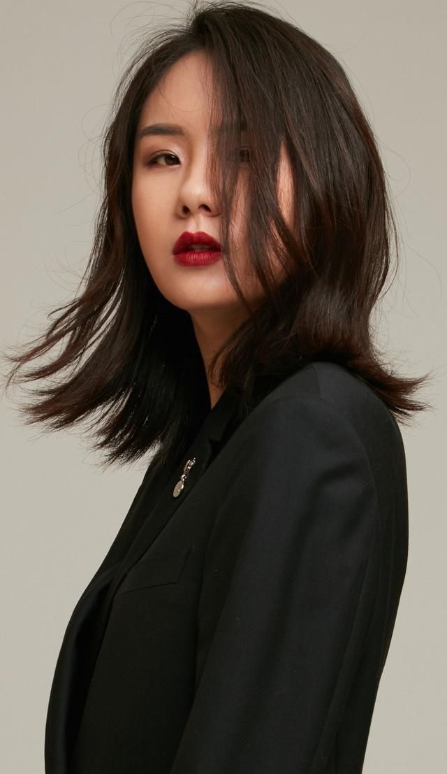 《新世界》金海妹妹大缨子饰演者张晔子高清大图