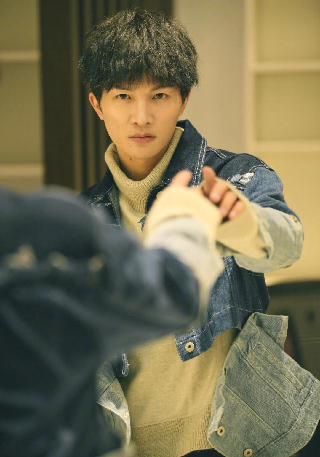 歌手2020预测海报小细节透露华晨宇冠军之位毛不易最危险