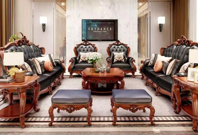 正文  "我家客厅是大风范传奇沙发,这套沙发源自意大利美第奇家族,把