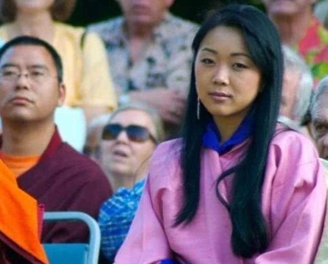 一双丹凤眼演绎东方美,38岁容颜宛如少女|索南|不丹|公主_新浪新闻