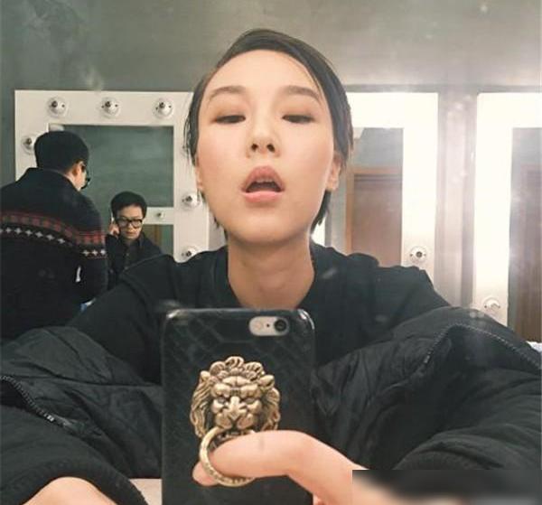 贾冰的搭档梓慧去哪了怎么最近一段时间都很少见她的作品