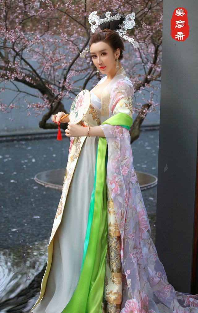 演员姜彦希《十里桃花》系列