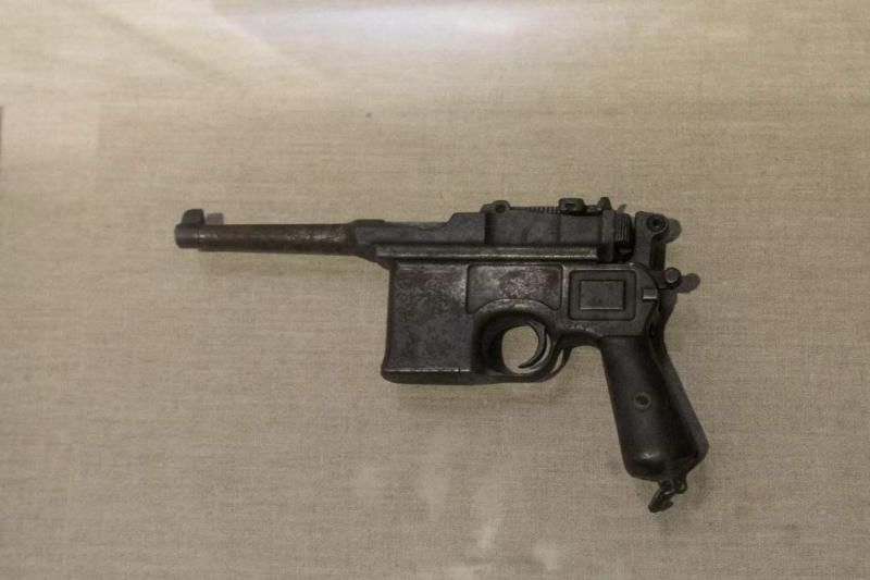 抗战时期中国改造的驳壳枪,成为游击队青睐的武器,非常实用