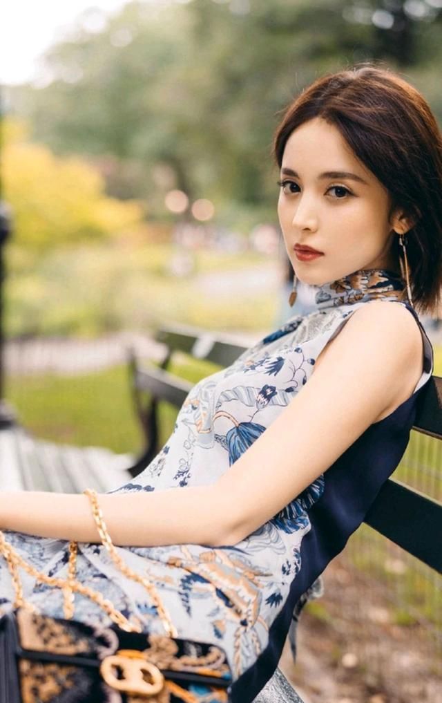 古力热扎高清壁纸出尘脱俗尽显女神气质