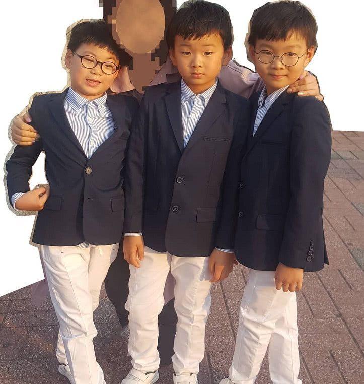 韩国三胞胎现状图片