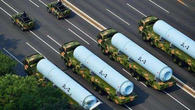 巨浪2潜射导弹打击性能曝光:射程12000千米,可携3枚核弹头__财经头条