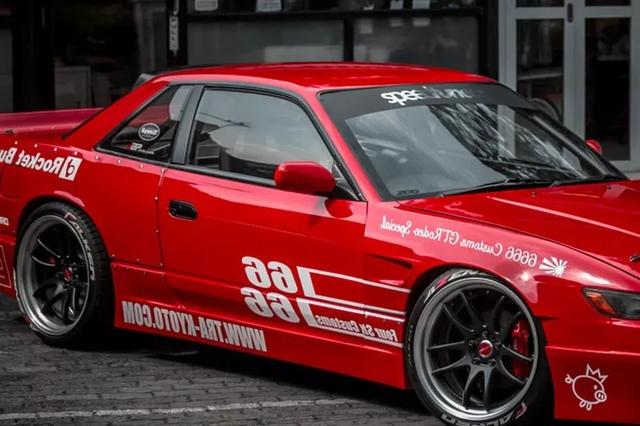 飘移舞者 火箭兔宽体改装日产s13