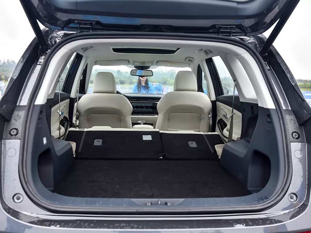 2020年了，花10万块买台什么样的车才不亏？