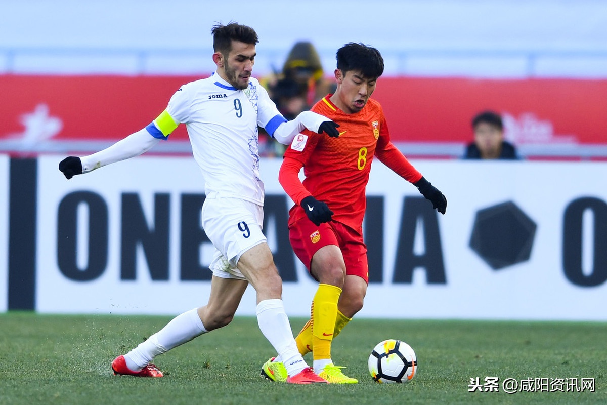 中国职业足球运动员何超