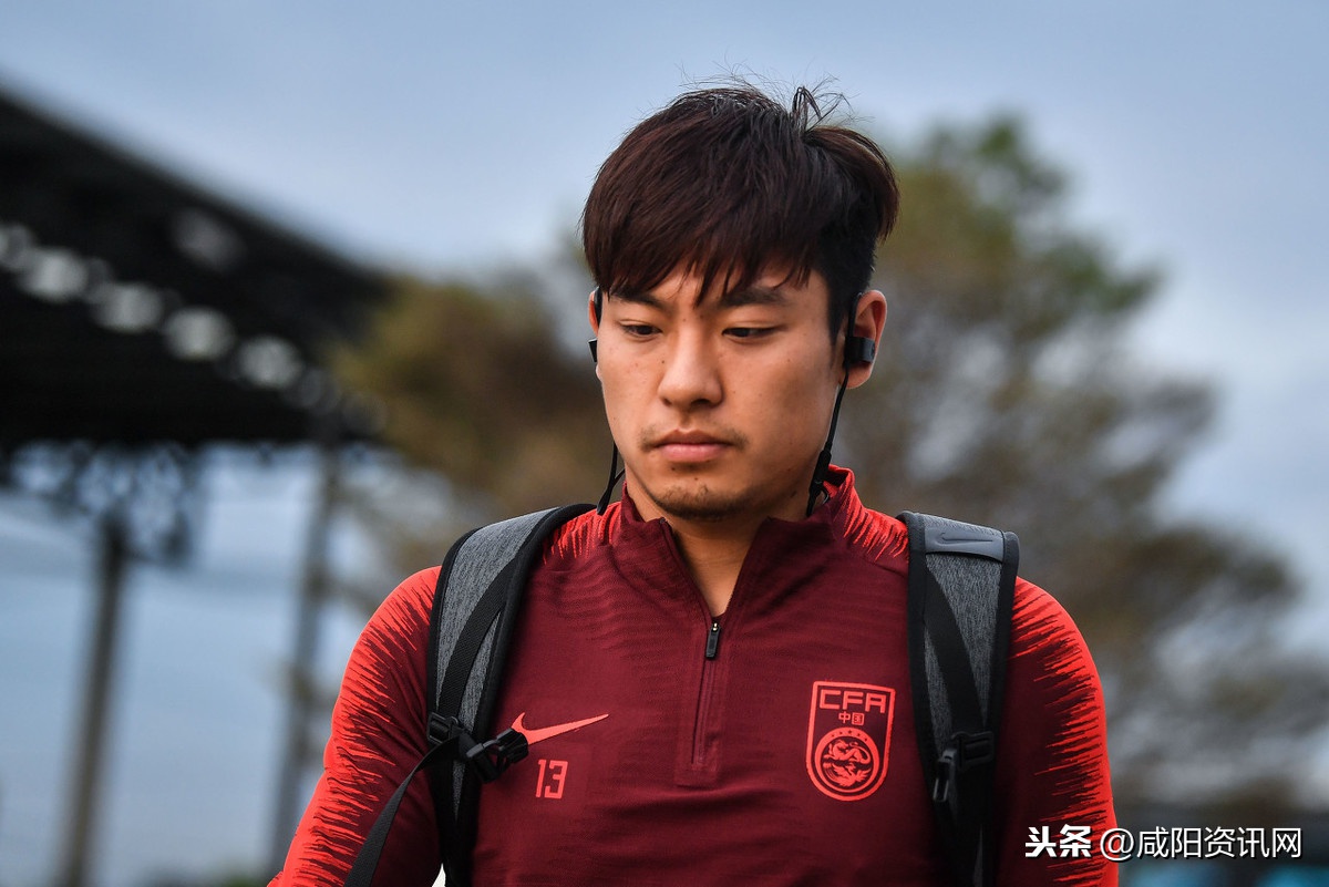 中国职业足球运动员何超