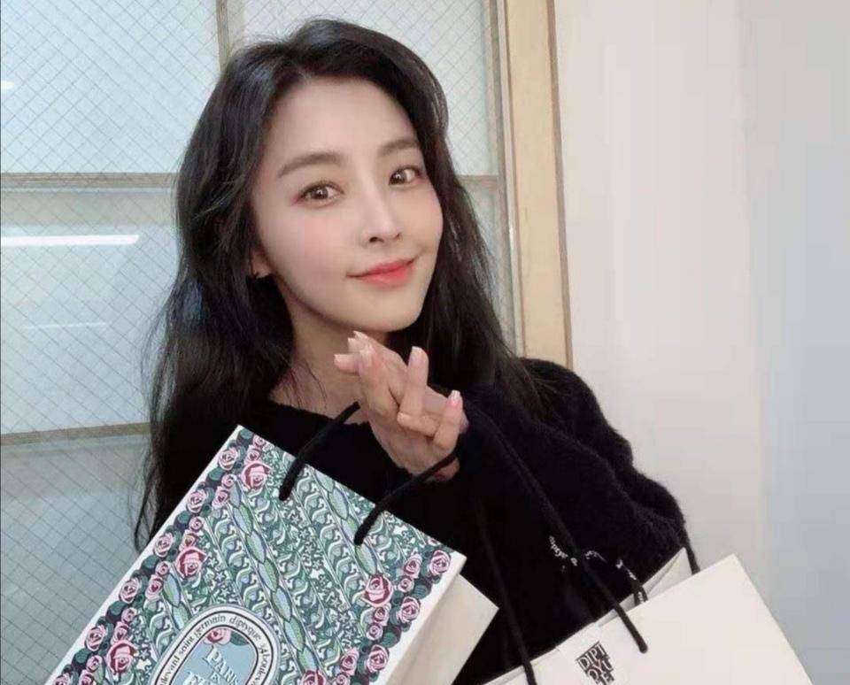 安七炫自曝恋情,认爱郑俊英"前女友",40岁的他终于遇到真爱?