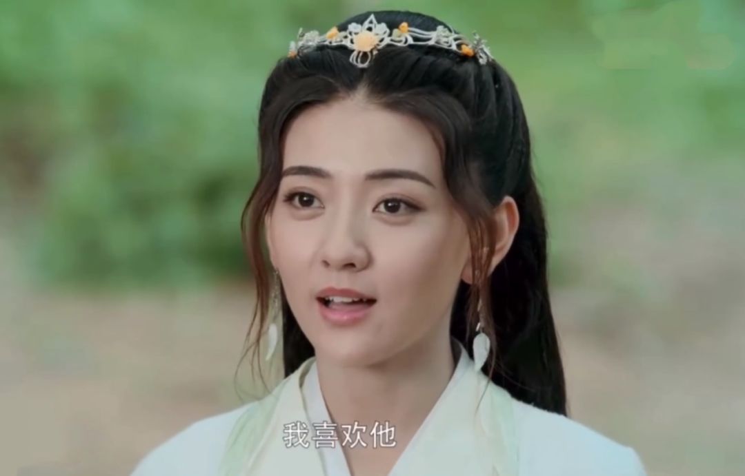 《绝代双骄》苏樱上线!演技获赞出场破收视高峰,人气赶超袁泉版