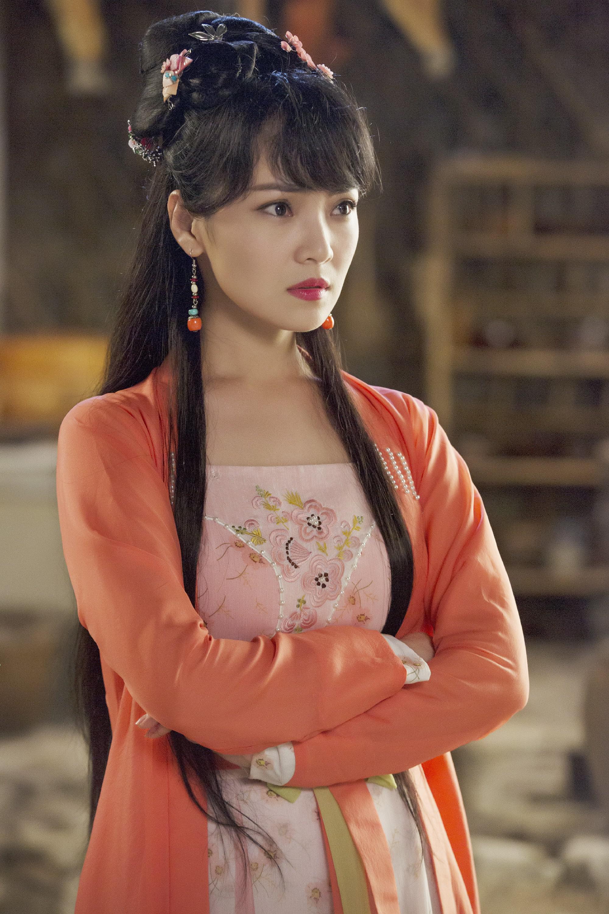 《人间烟火花小厨》掀高潮 斯琴高丽被赞"中国好姐姐"