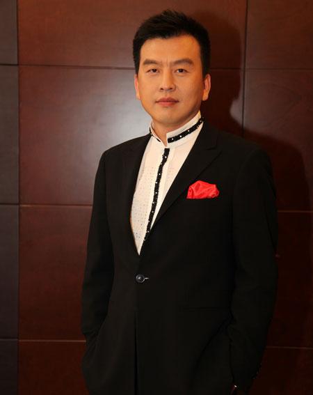 32年7届主持人大赛,获奖主持人除了鞠萍,撒贝宁还有陆川妻子