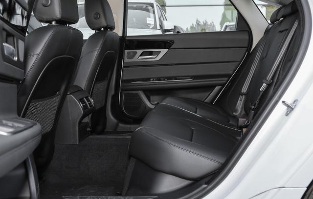 来自“大英帝国”的“冷门豪华”是否值得入手？浅析捷豹XFL