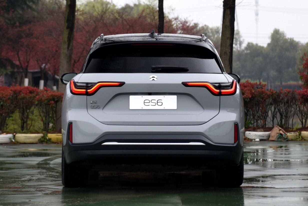 特斯拉牵手宁德时代，或进一步降价，中国品牌如何应对？