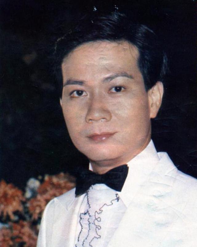 69岁资深艺人潘志文回流tvb七年成抢手货,与妻两地分隔感情不减