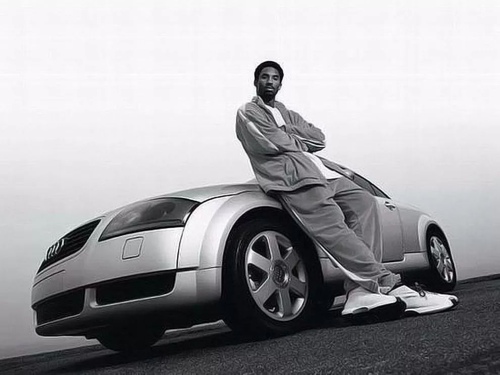 再见科比！再见曼巴！含泪盘点这些科比最爱的车！