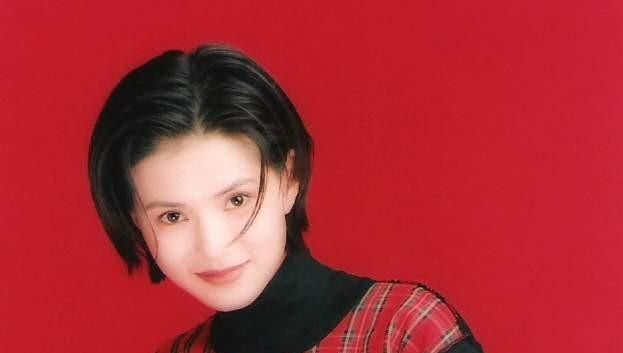 她被富豪抛弃,又遭家族多人"吸血",后走穴捞金|李若彤|走穴|郭应泉