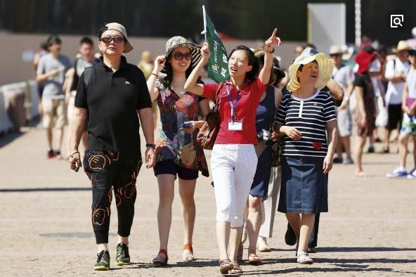 日本人在中国疯狂购物，看看他们买的东西，差距一目了然涨知识了