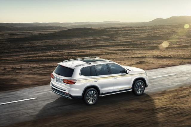 奔腾T99、长安CS95、荣威RX8、上汽MAXUS D90，15万级怎么选