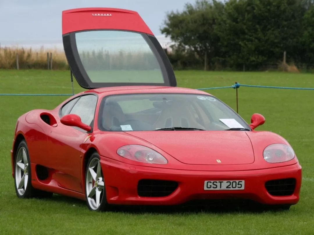 再见科比！再见曼巴！含泪盘点这些科比最爱的车！