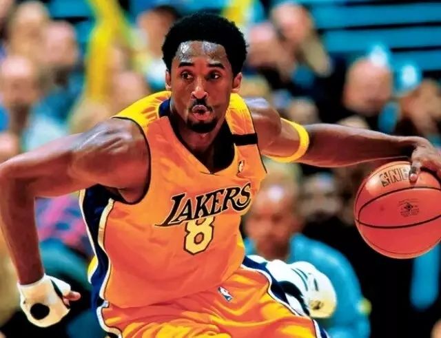 再见科比！再见曼巴！含泪盘点这些科比最爱的车！