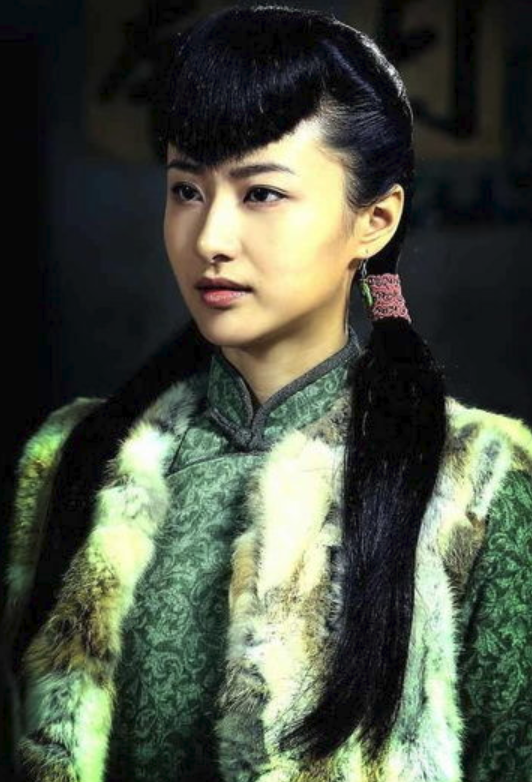 越来越精彩了|锦衣之下|严世蕃|万潼_新浪新闻