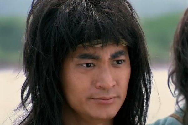 在上梁山前,童氏兄弟先是在浔阳江上贩卖私盐,后来成了混江龙李俊的手