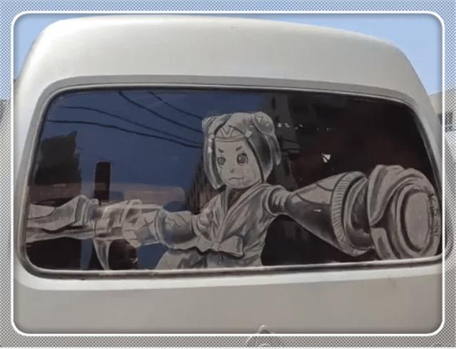 挑战在车上画"鲁班",开局以为会被揍,成品一出:车不洗了