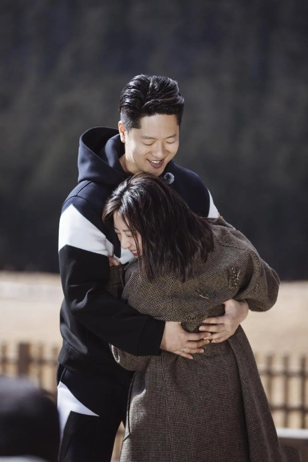 肃之前,唐一菲也是圈中很火的女明星,只是最后因为爱情而退出了娱乐圈