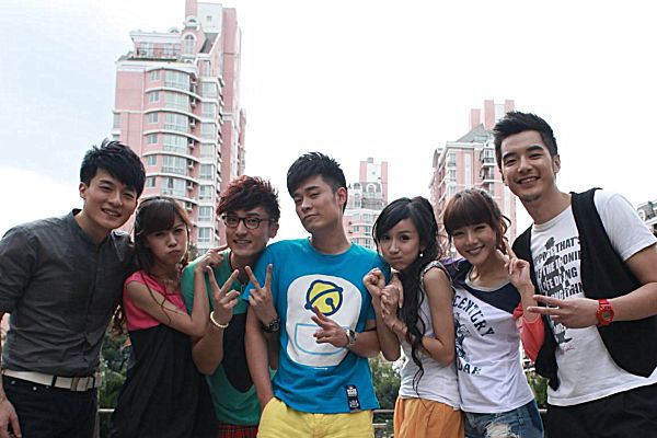 爱情公寓5大结局合影谁注意背景是哪里又是一波回忆杀