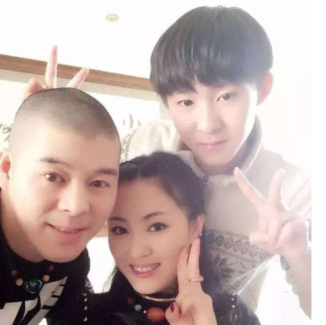 乡村爱情12中的美女嫁给其貌不扬演员儿子长相酷似王俊凯